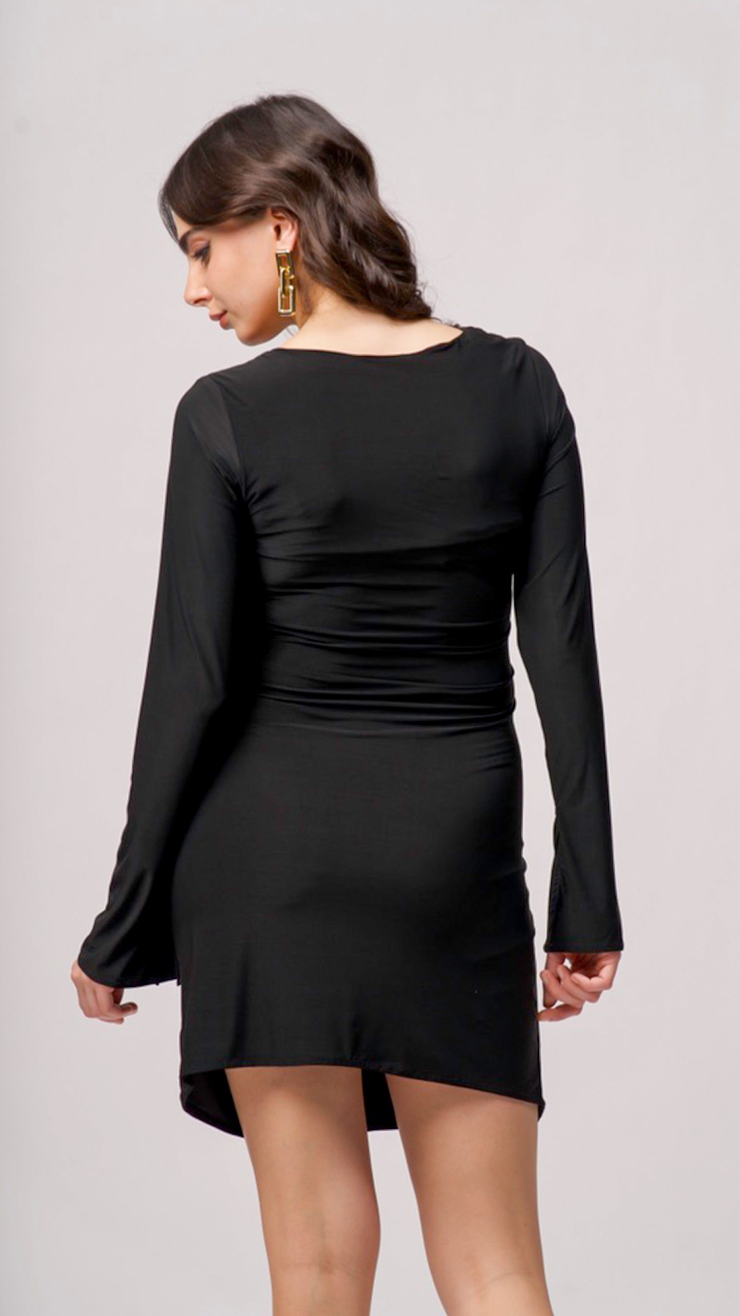 Long sleeve Asymmetrical Neckline Bodycon